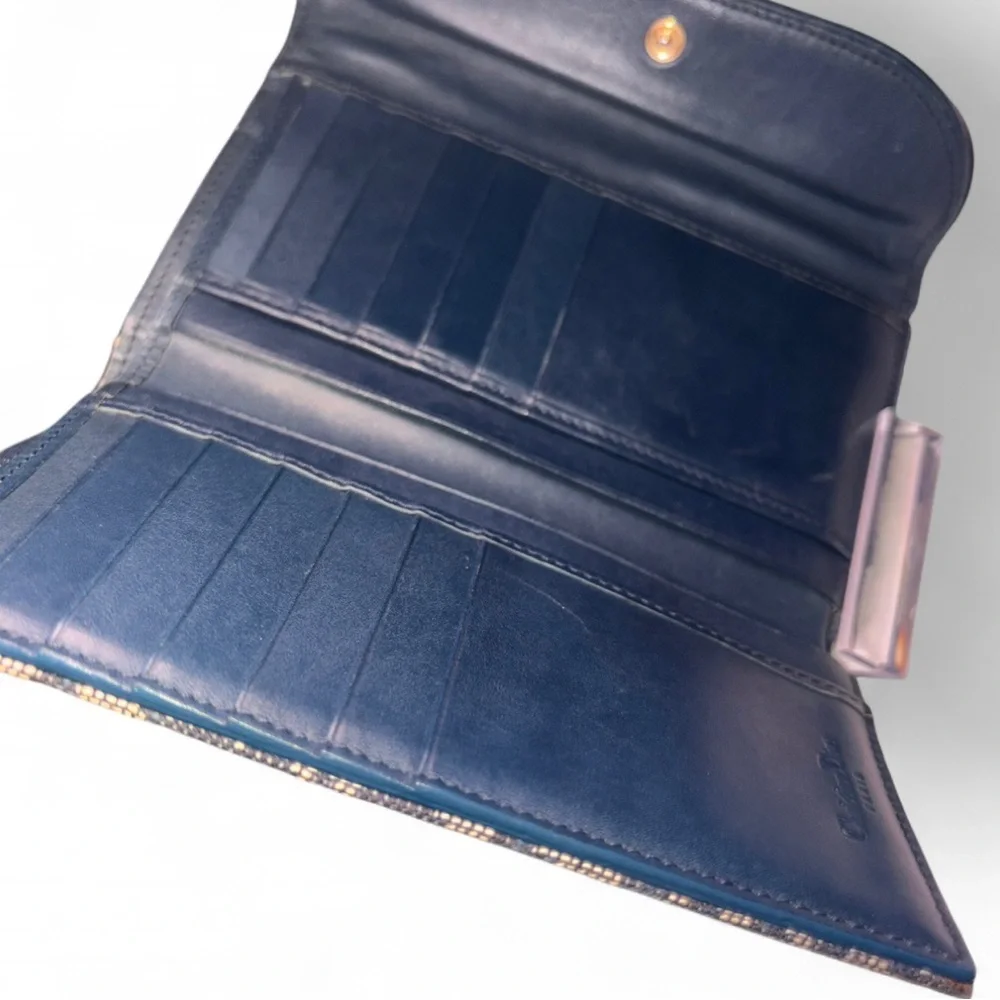 Christian Dior — Lotus Trifold Saddle Wallet in blue Dior Oblique jacquard✨ #519